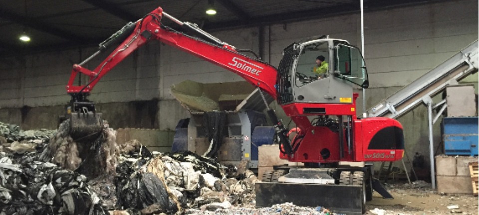 Pelle de manutention 5015WW