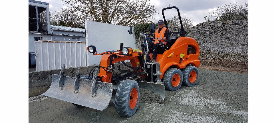 Niveleuse easy grader